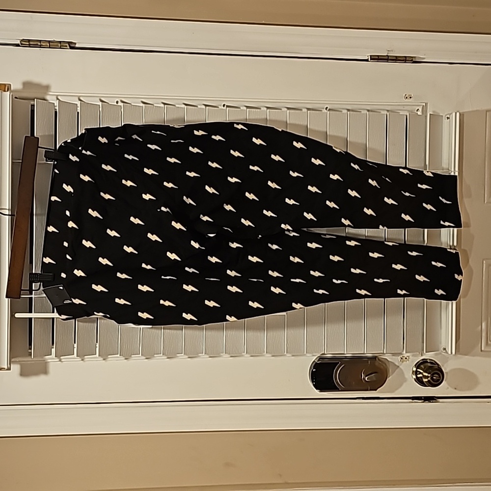 Torrid Leggings, Lightning print, size 4x/26